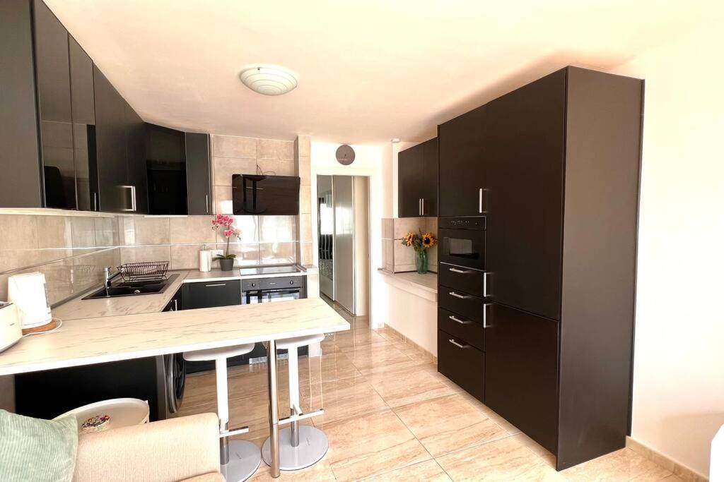 Casa Teddy - Central And Modern One Bedroom Apartment Tías Esterno foto