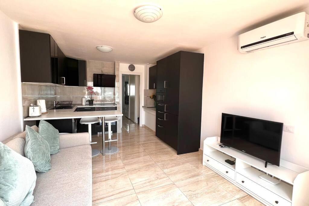Casa Teddy - Central And Modern One Bedroom Apartment Tías Esterno foto